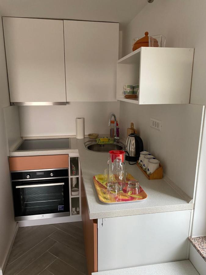 Apartmani Begic 1 I 2 Barbat na Rabu المظهر الخارجي الصورة