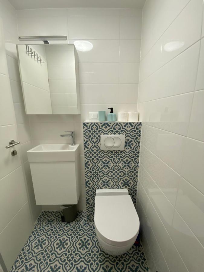 Apartmani Begic 1 I 2 Barbat na Rabu المظهر الخارجي الصورة