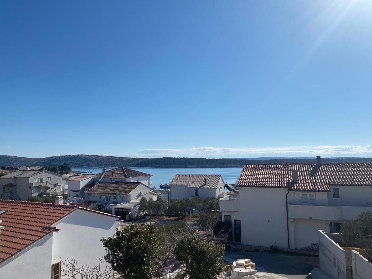 Apartmani Begic 1 I 2 Barbat na Rabu المظهر الخارجي الصورة